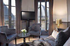 Hotel Lumen Paris Louvre