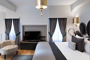 Hotel Lumen Paris Louvre