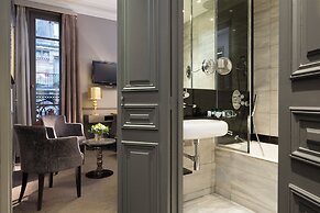 Hotel Lumen Paris Louvre