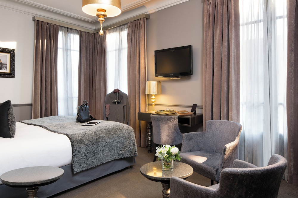 Hotel Lumen Paris Louvre