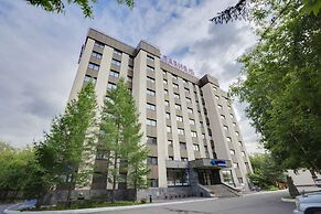 Maxima Slavia Hotel