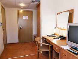 Maxima Slavia Hotel