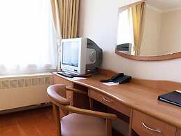 Maxima Slavia Hotel