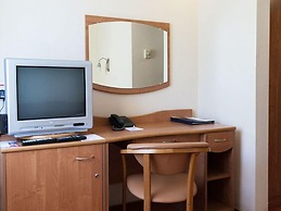 Maxima Slavia Hotel