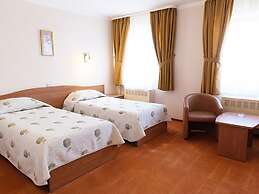 Maxima Slavia Hotel