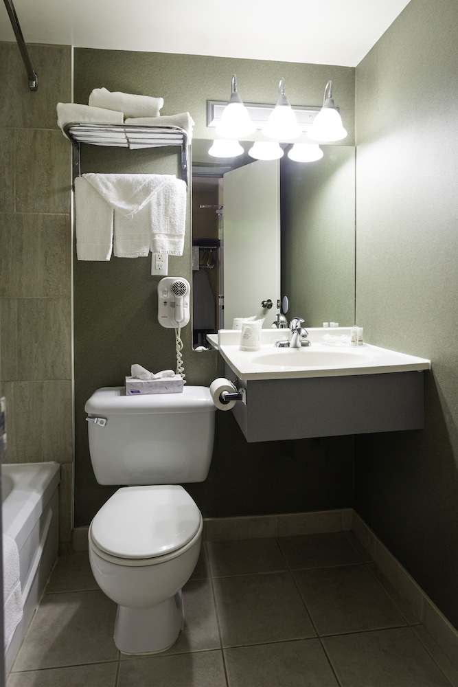 Days Inn by Wyndham Fallsview