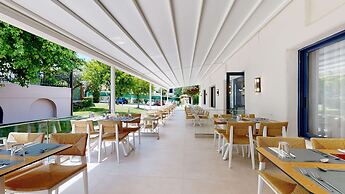 Acrotel Athena Pallas & Residence