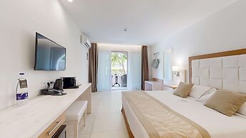 Acrotel Athena Pallas & Residence