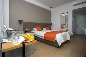 Crystal Springs Beach Hotel