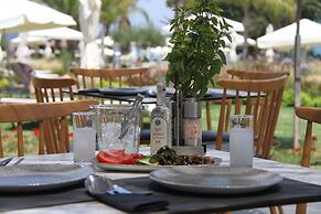 Crystal Springs Beach Hotel