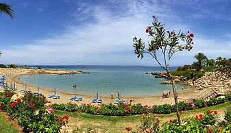Crystal Springs Beach Hotel