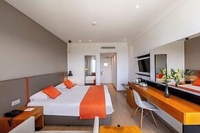 Crystal Springs Beach Hotel
