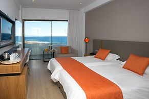 Crystal Springs Beach Hotel