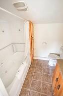 Canadas Best Value Inn & Suites Summerside