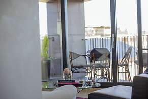 Avalon Hotel
