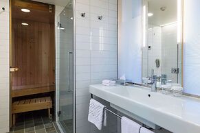 Hilton Helsinki Airport