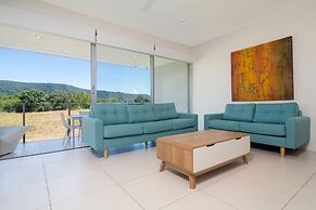 Pool Port Douglas