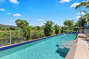 Pool Port Douglas