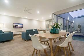 Pool Port Douglas