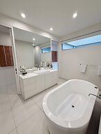 Pool Port Douglas