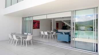 Pool Port Douglas