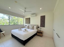Pool Port Douglas