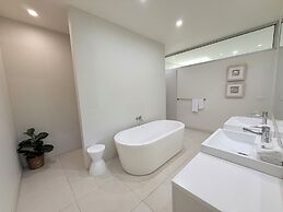 Pool Port Douglas