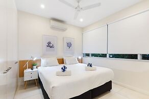 Pool Port Douglas