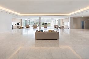 Crowne Plaza Caparica Lisbon by IHG