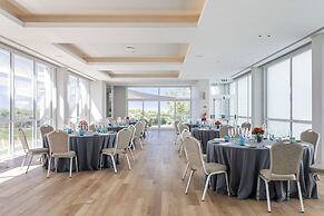 Crowne Plaza Caparica Lisbon by IHG