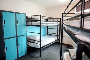 Nomads St Kilda Hostel