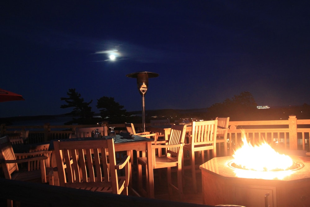 Bluenose Inn - Bar Harbor Collection