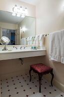 Bluenose Inn - Bar Harbor Collection