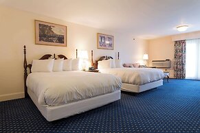 Bluenose Inn - Bar Harbor Collection