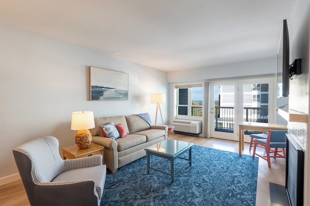 Bluenose Inn - Bar Harbor Collection