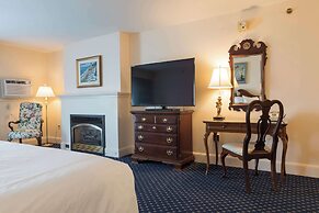 Bluenose Inn - Bar Harbor Collection
