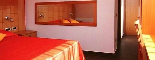 Orange Motel