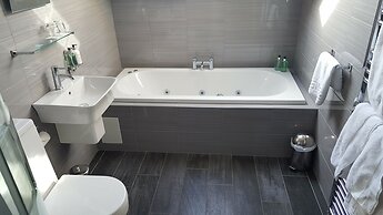 The Gailes Hotel and Spa