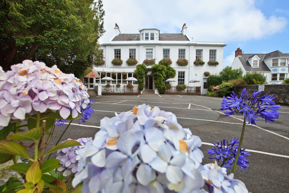 La Collinette Hotel