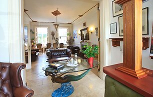 La Collinette Hotel