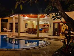 Bali Emerald Villas