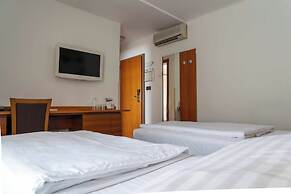 Hotel Piramida