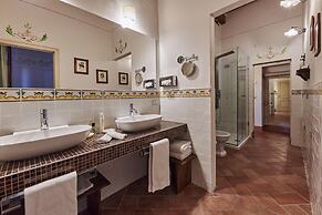 Villa Curina Resort