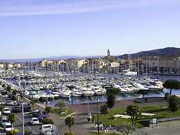 ibis Martigues
