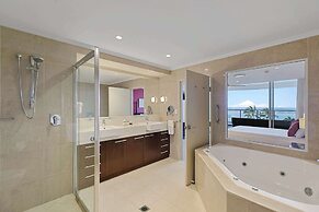 Oaks Hervey Bay Resort and Spa