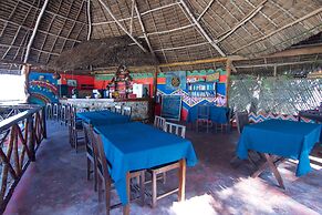 Pakachi Beach Resort & Hotel