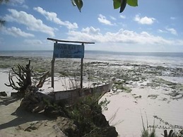 Pakachi Beach Resort & Hotel