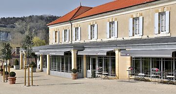 Les Glycines - Hôtel & Spa