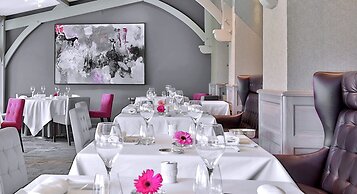 Les Glycines - Hôtel & Spa