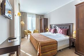 Barceló Royal Beach – All Inclusive